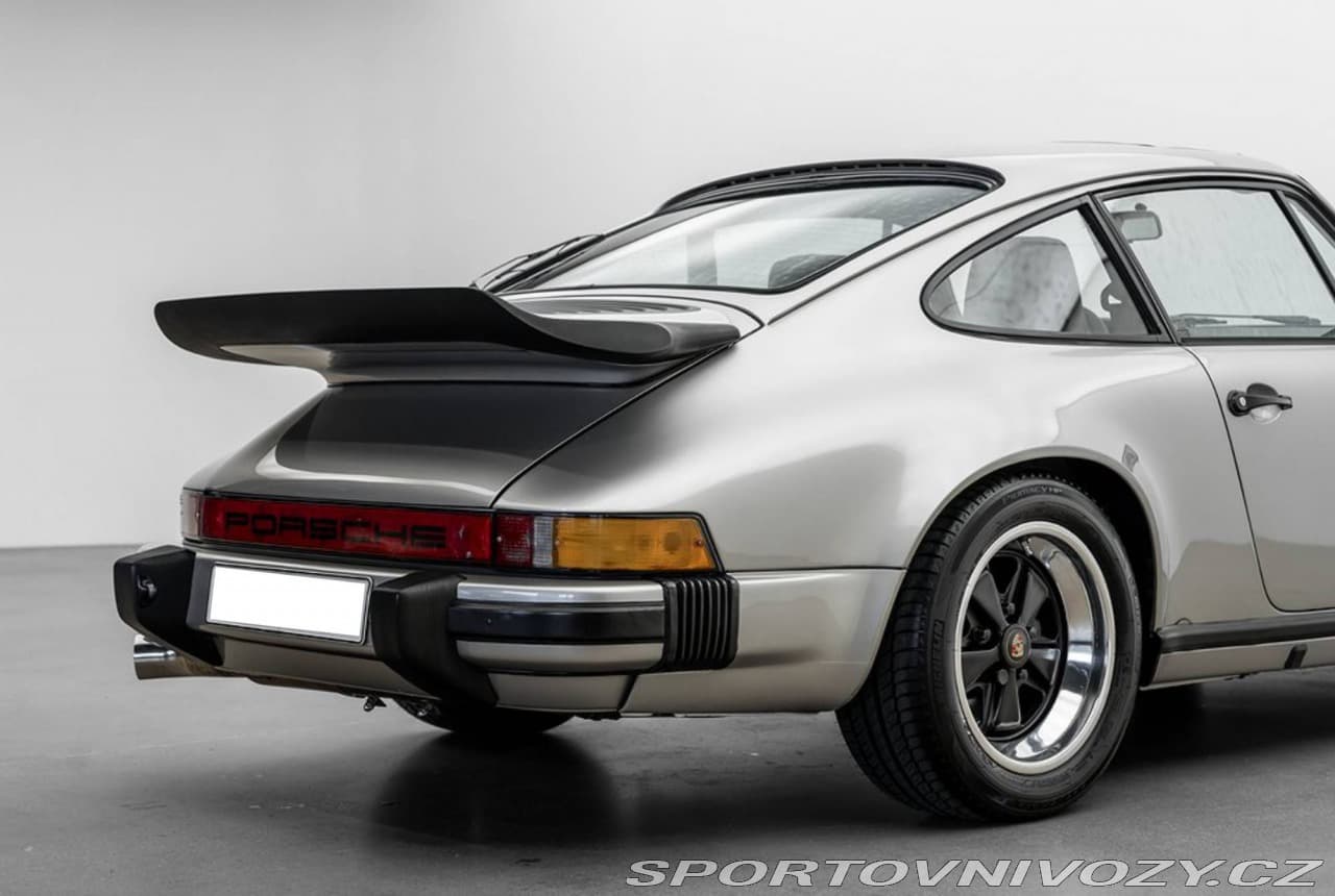 1981 Porsche 911 - 6
