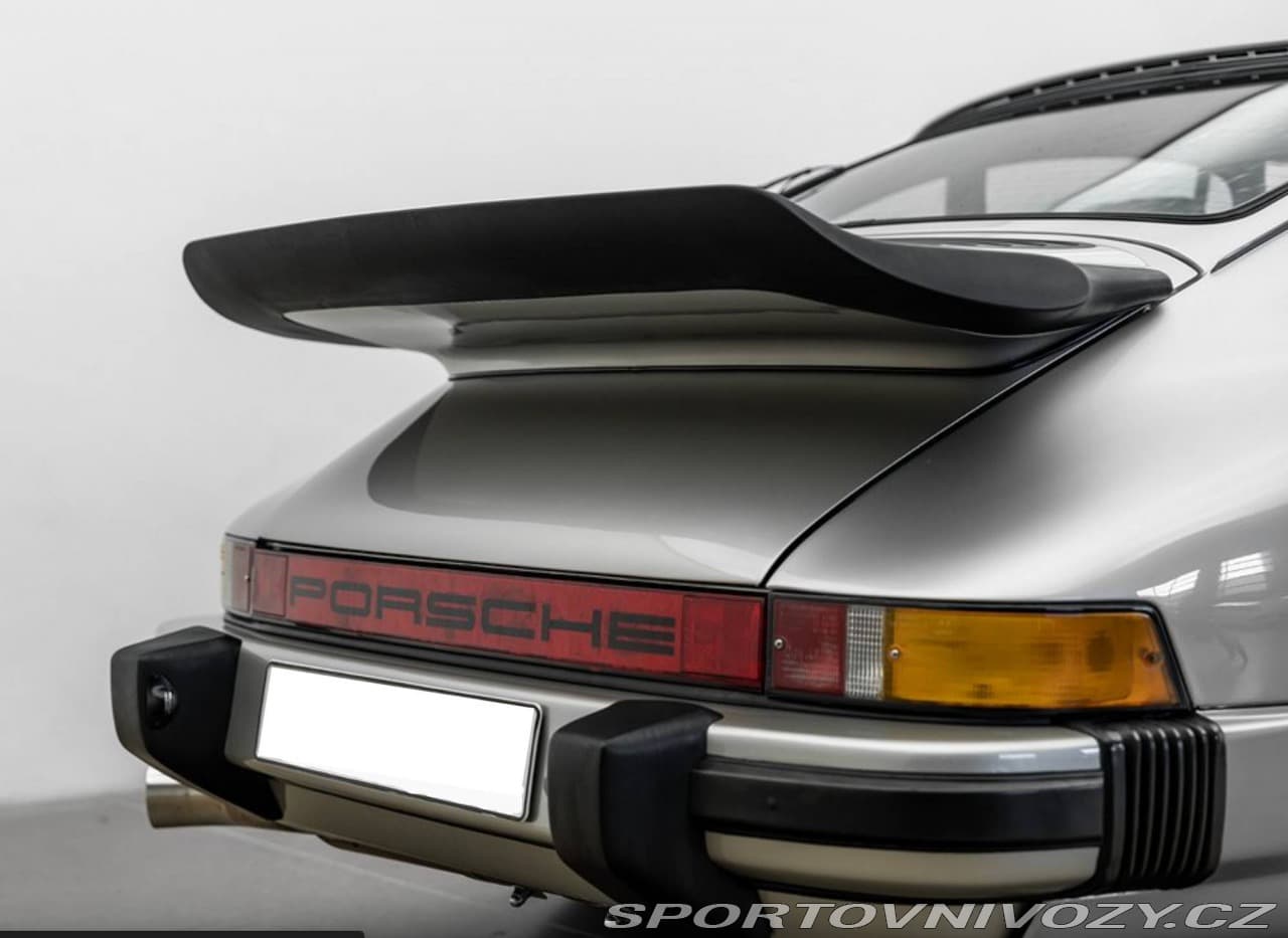 1981 Porsche 911 - 8