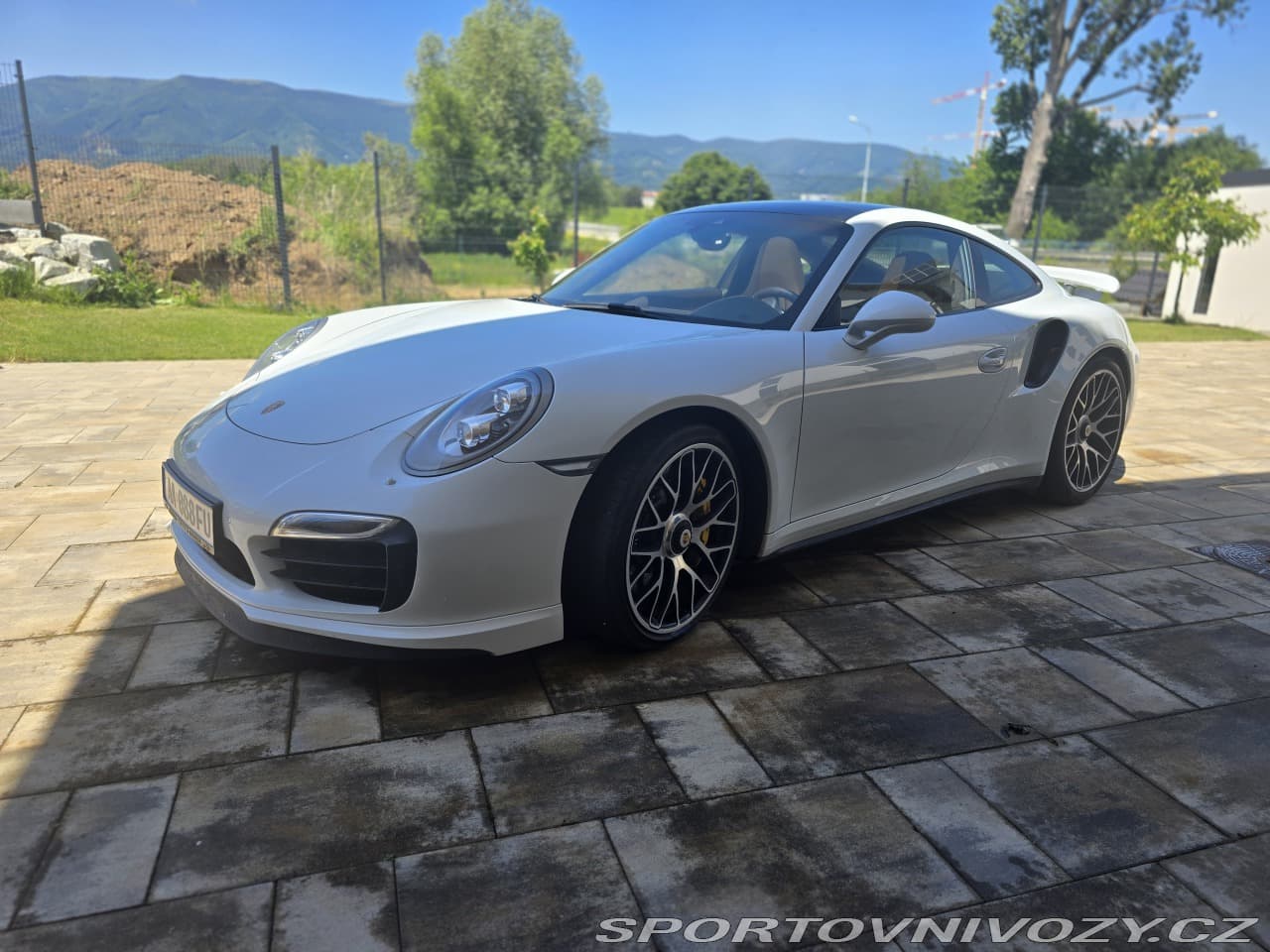 2014 Porsche 911 - 5