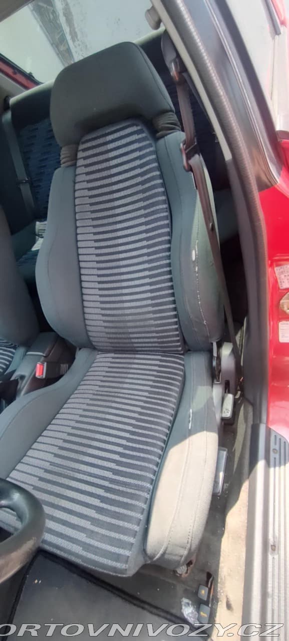 1991 Mazda 323 - 14