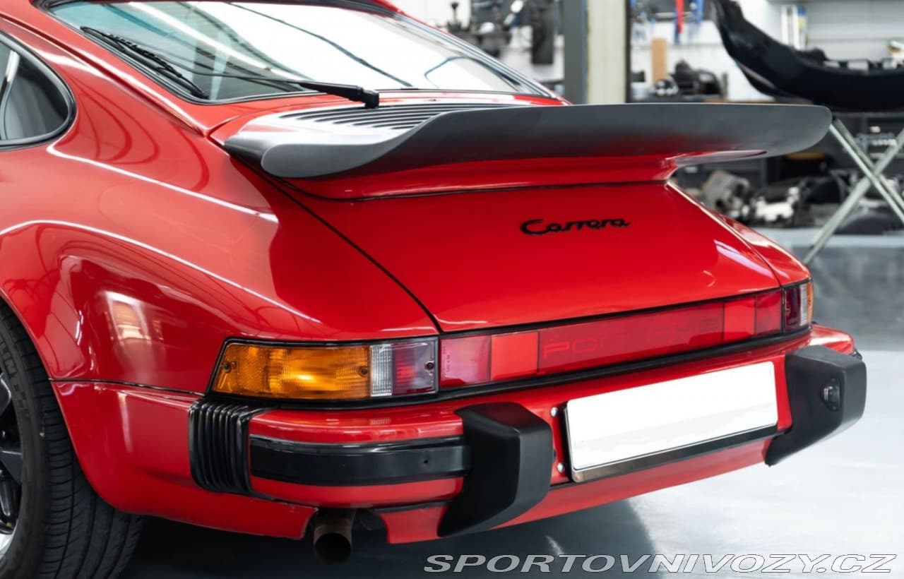 1987 Porsche 911 - 10