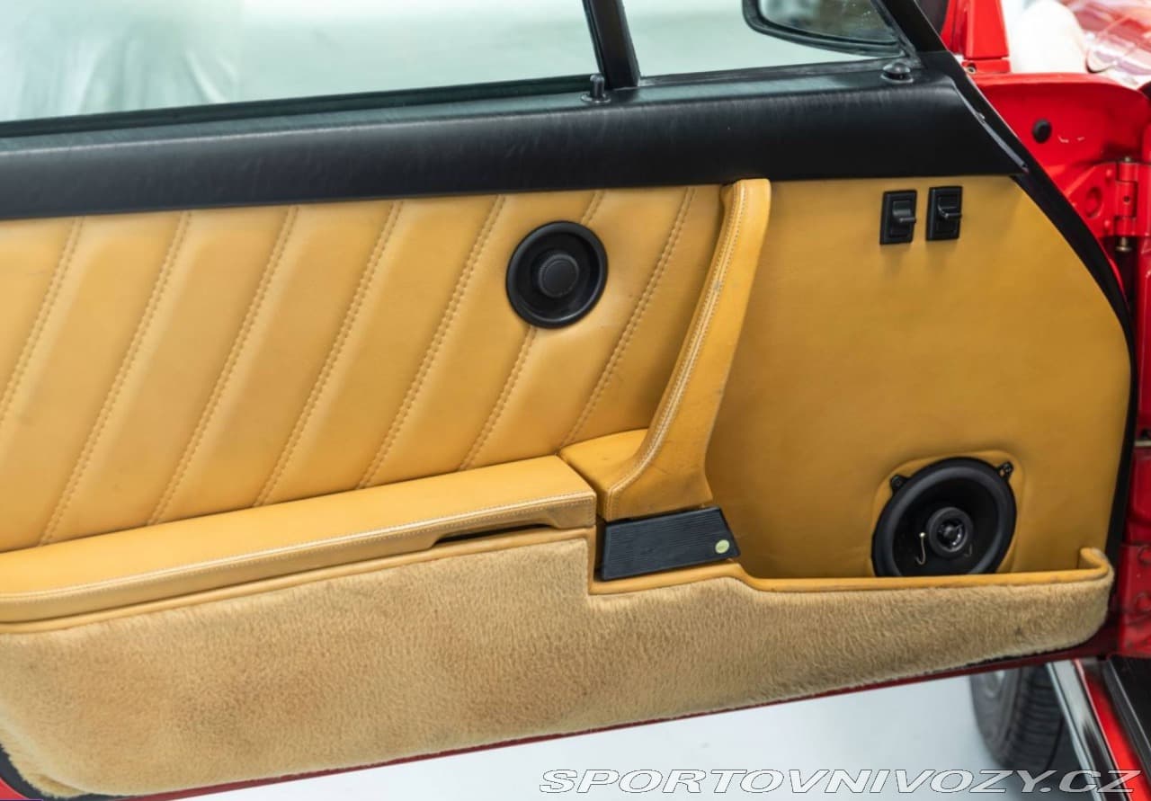 1987 Porsche 911 - 14