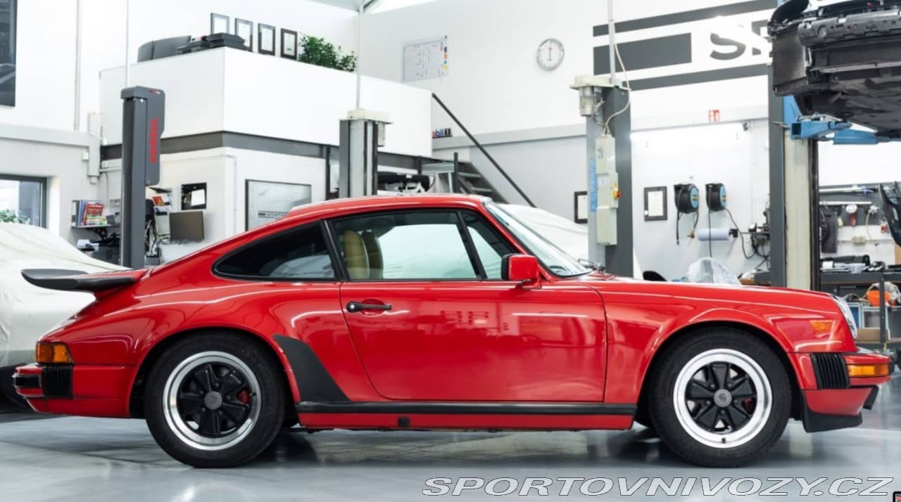 1987 Porsche 911 - 4