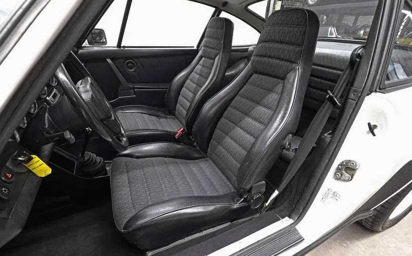 1981 Porsche 911 - 17