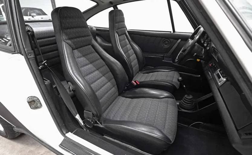 1981 Porsche 911 - 18