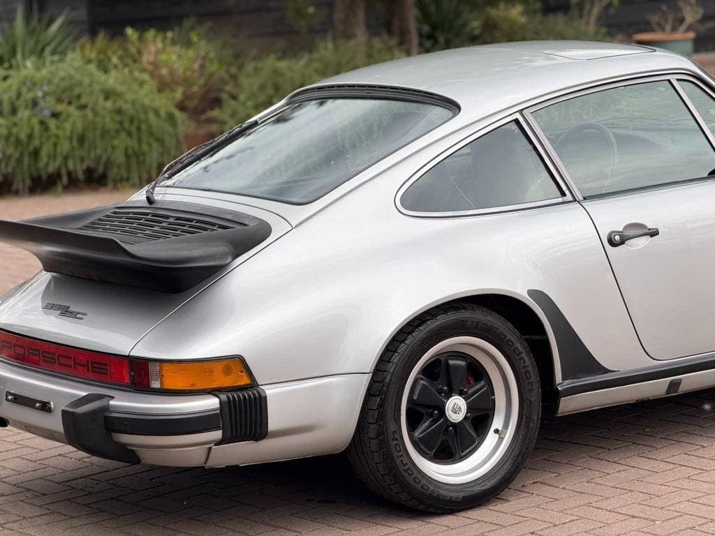 1979 Porsche 911 - 12