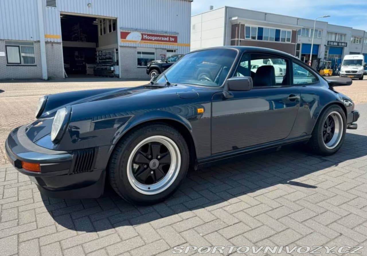 1987 Porsche 911 - 2