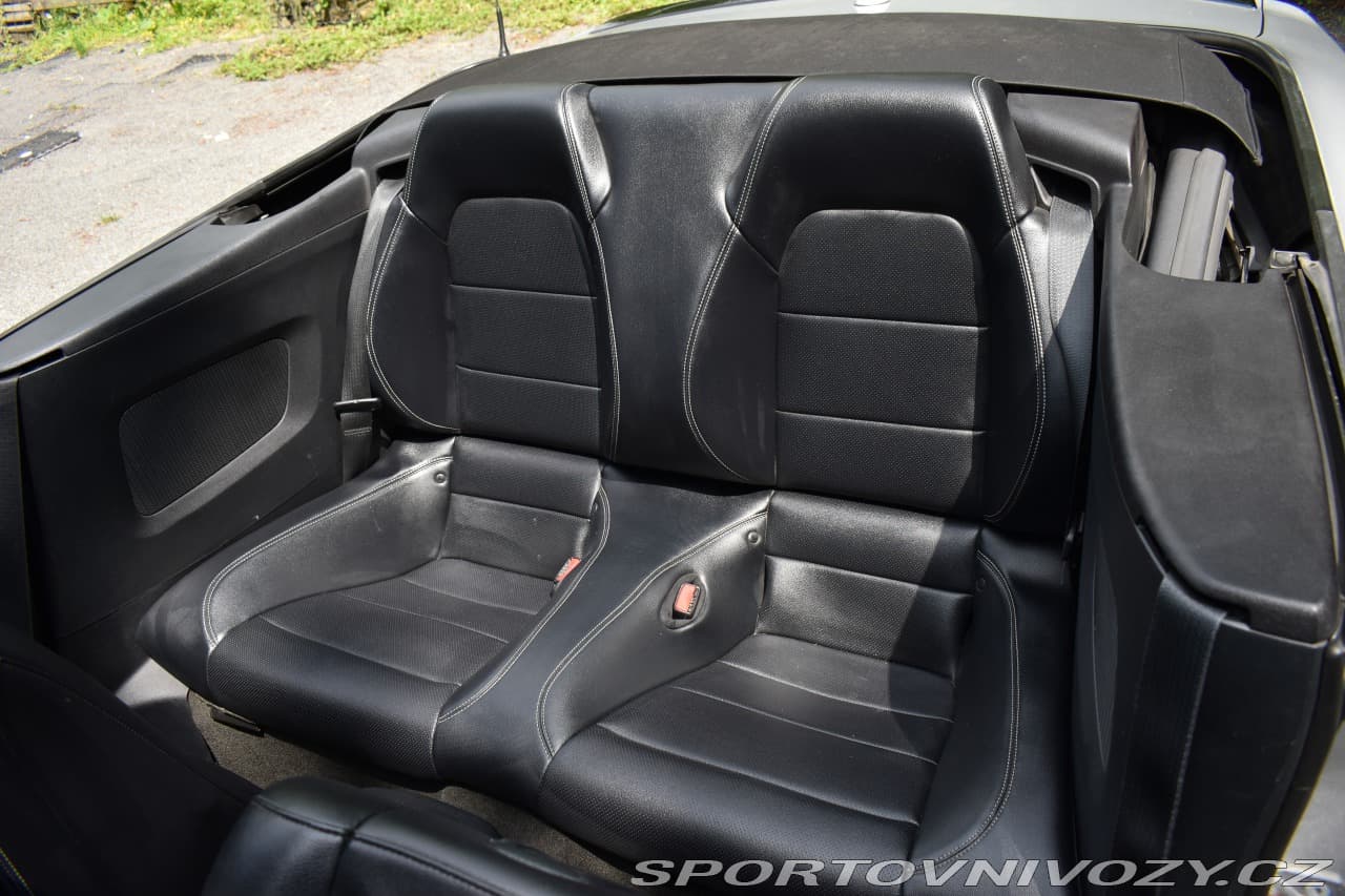 2015 Ford MUSTANG - 16