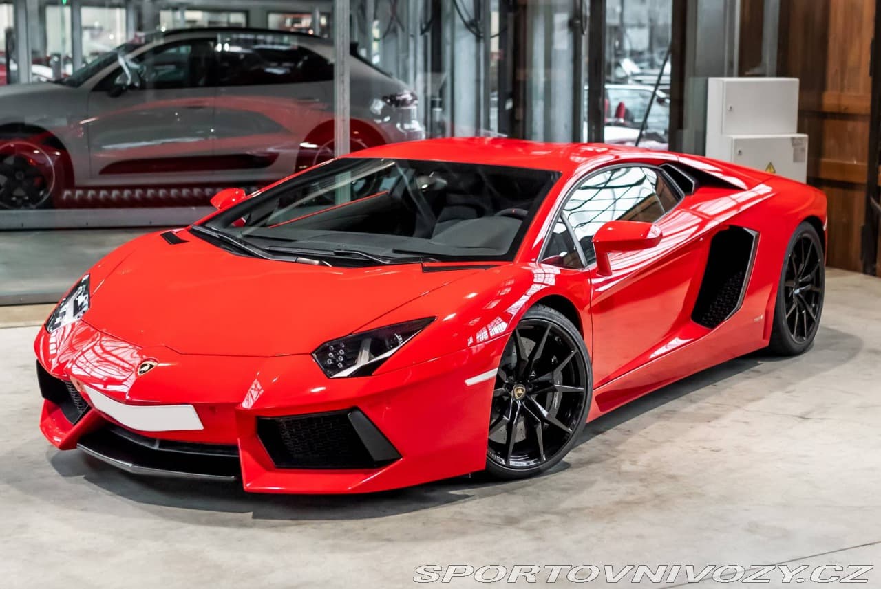 2013 Lamborghini AVENTADOR