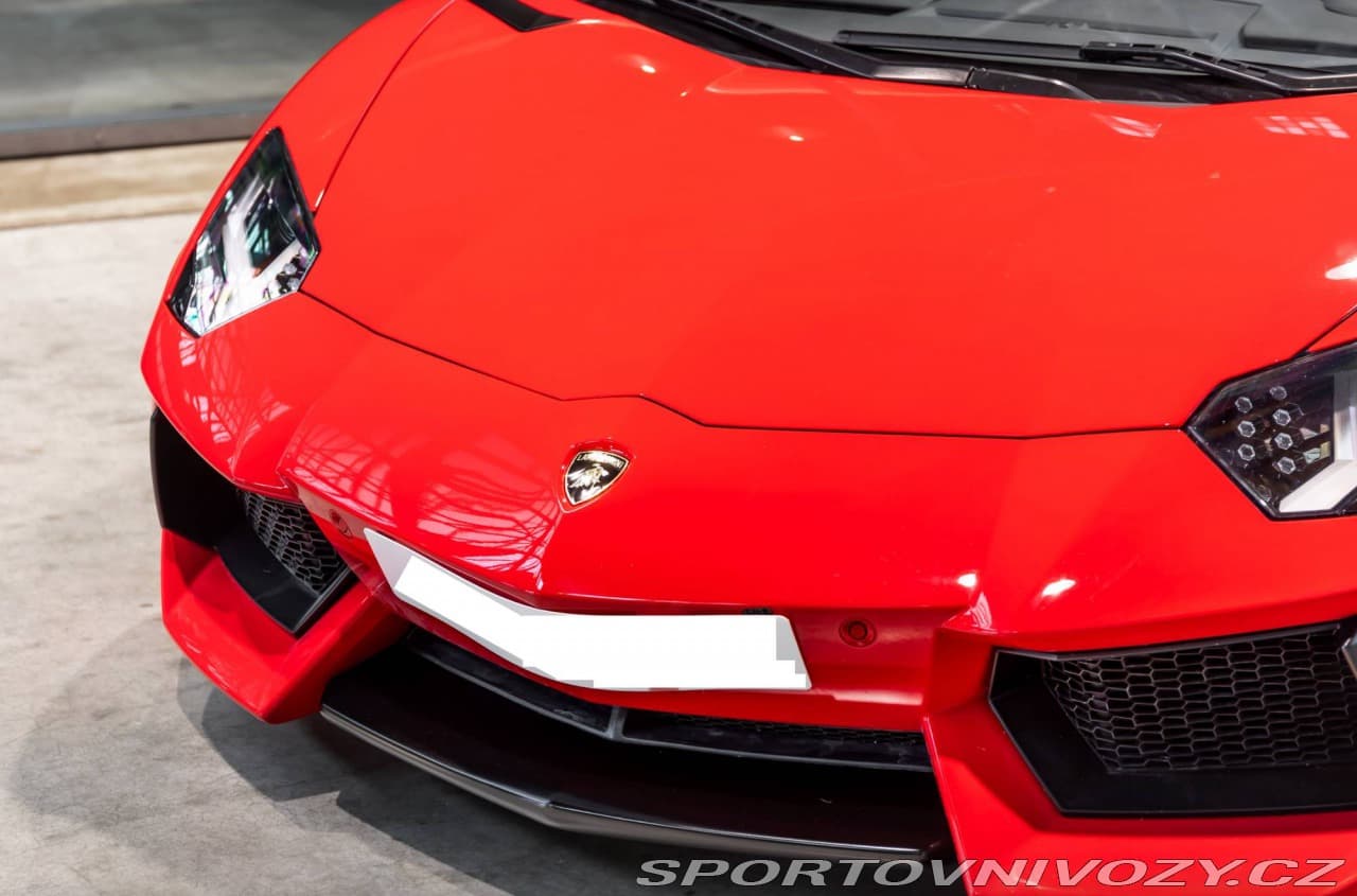 2013 Lamborghini AVENTADOR - 16