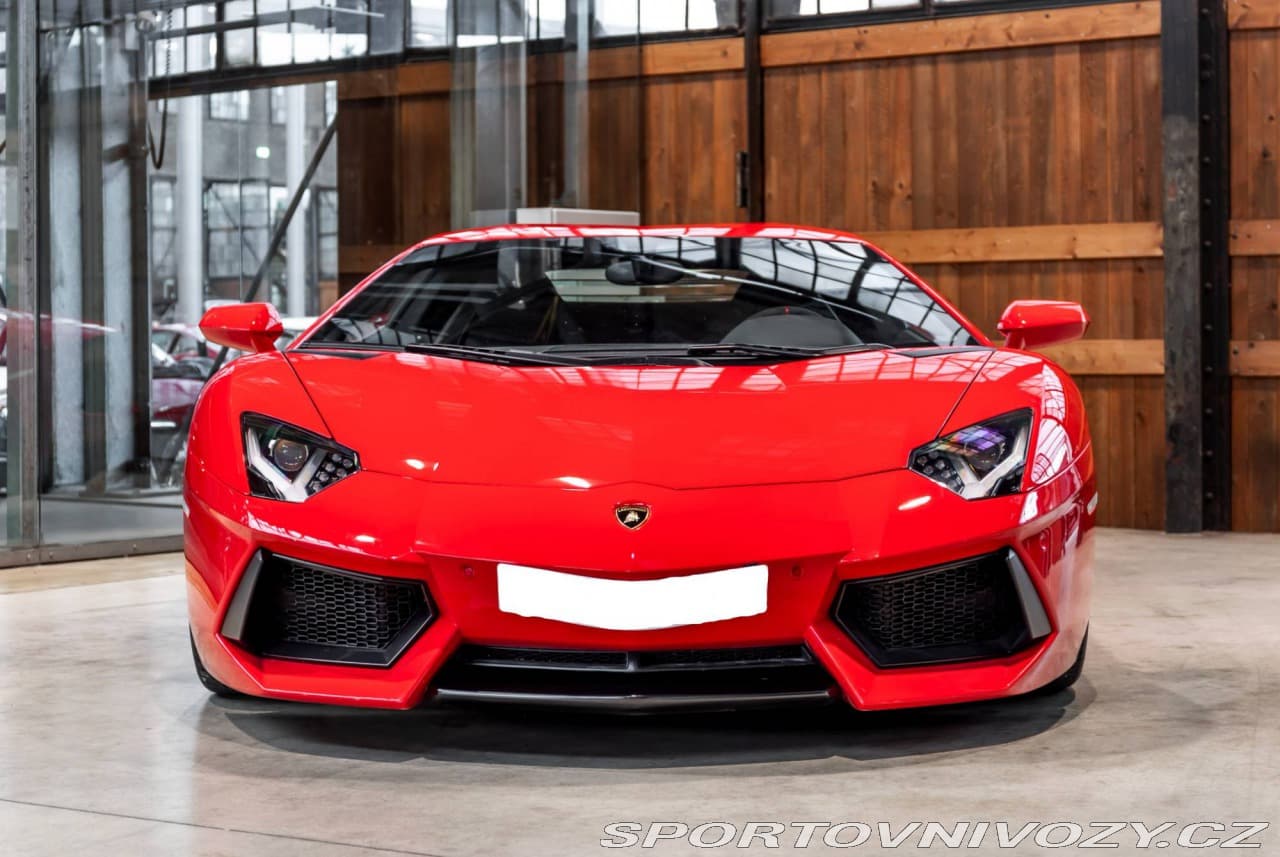 2013 Lamborghini AVENTADOR - 3