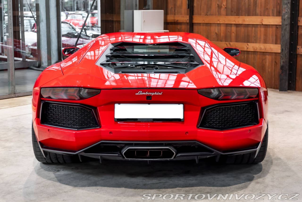 2013 Lamborghini AVENTADOR - 4