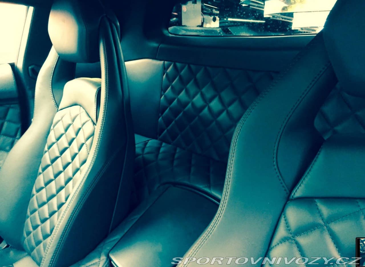 2011 Lamborghini AVENTADOR - 7