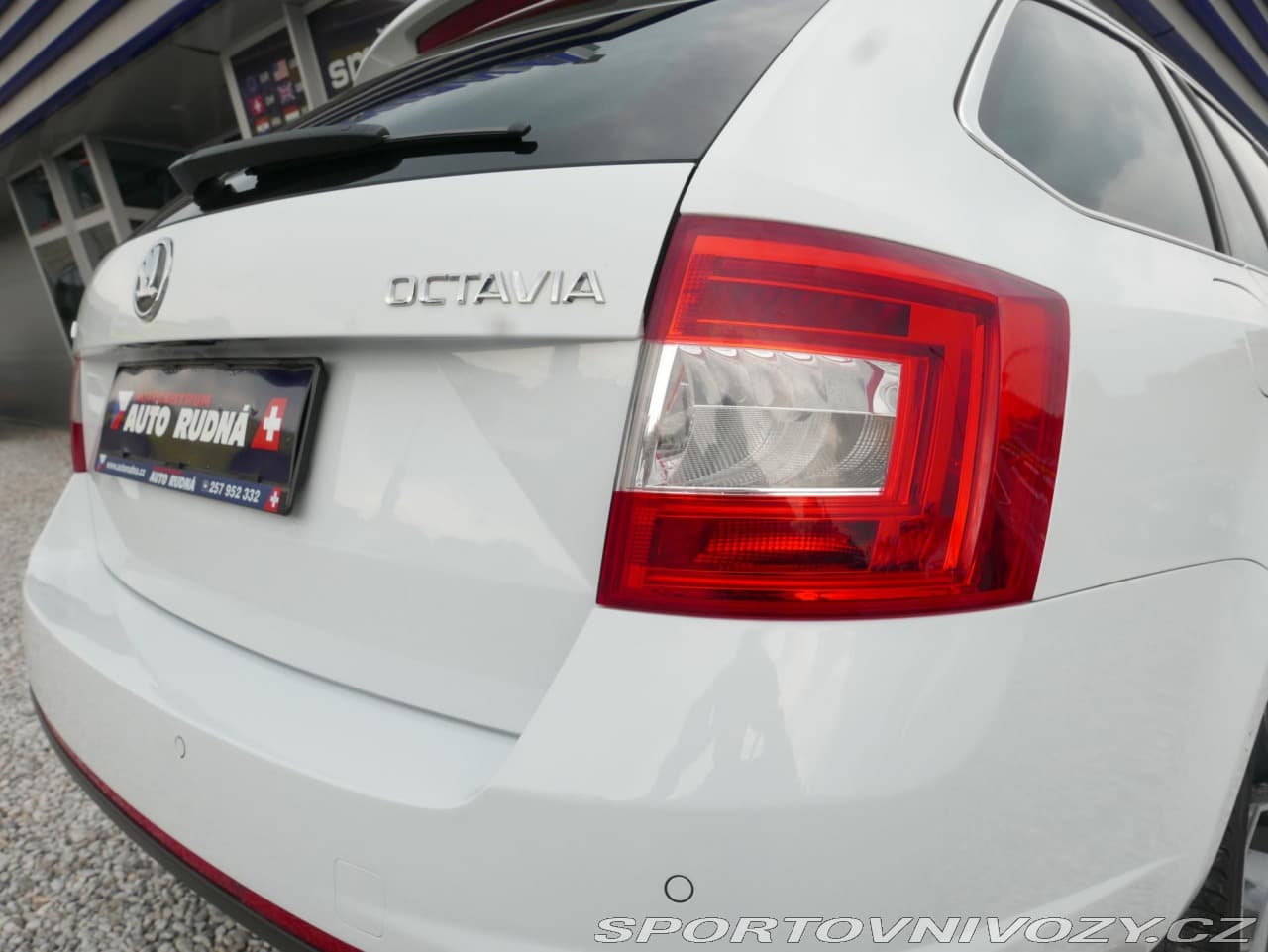 2014 Škoda Octavia - 19