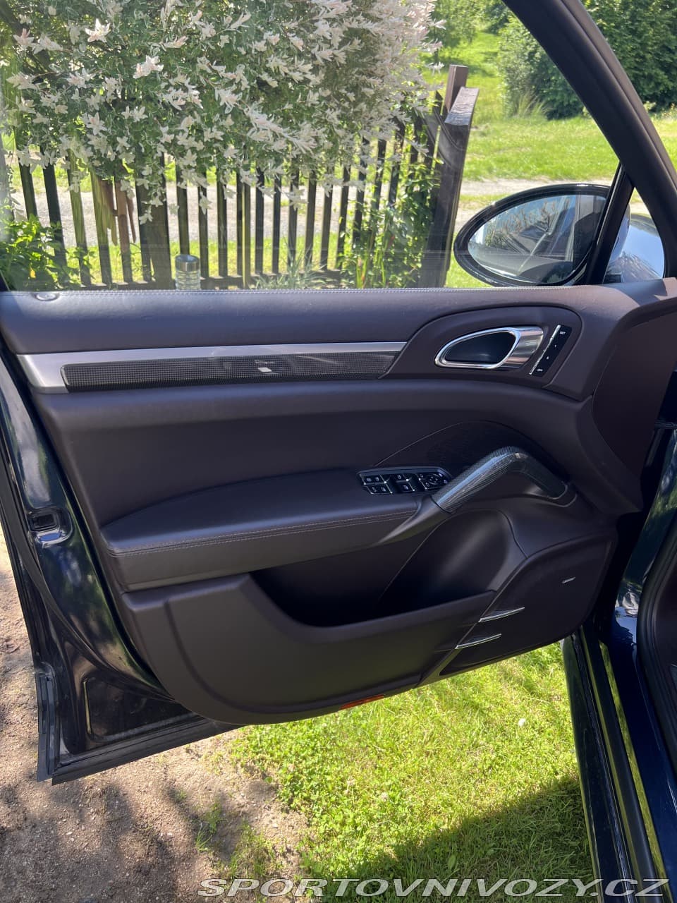 2013 Porsche CAYENNE - 12