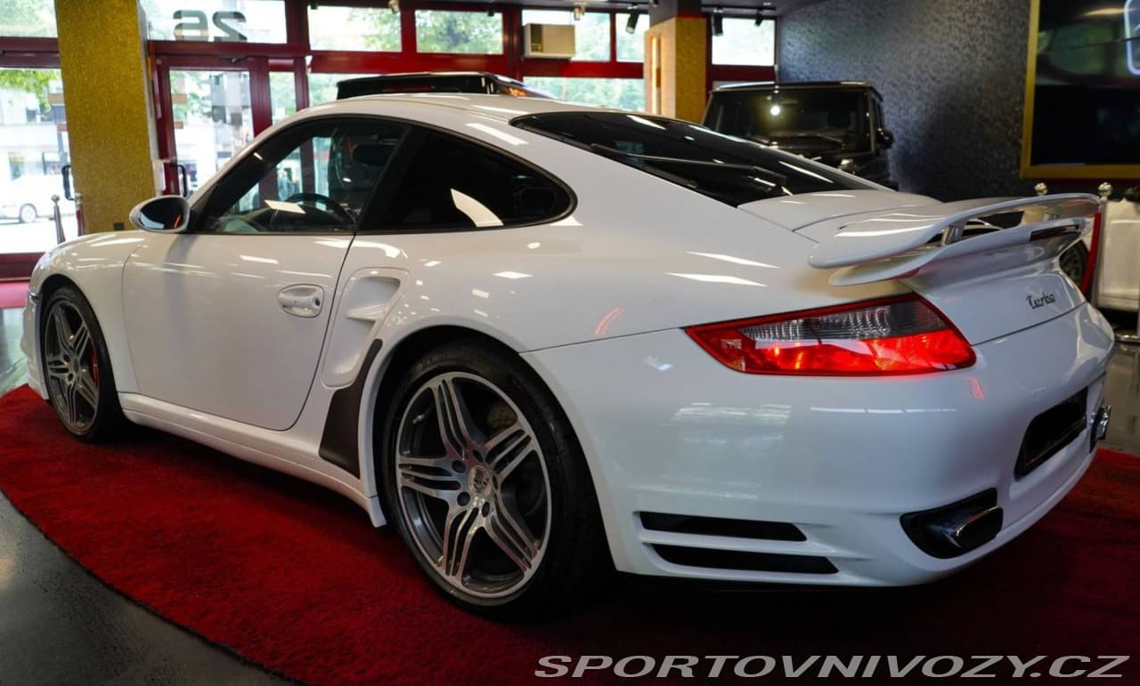 2007 Porsche 911 - 10