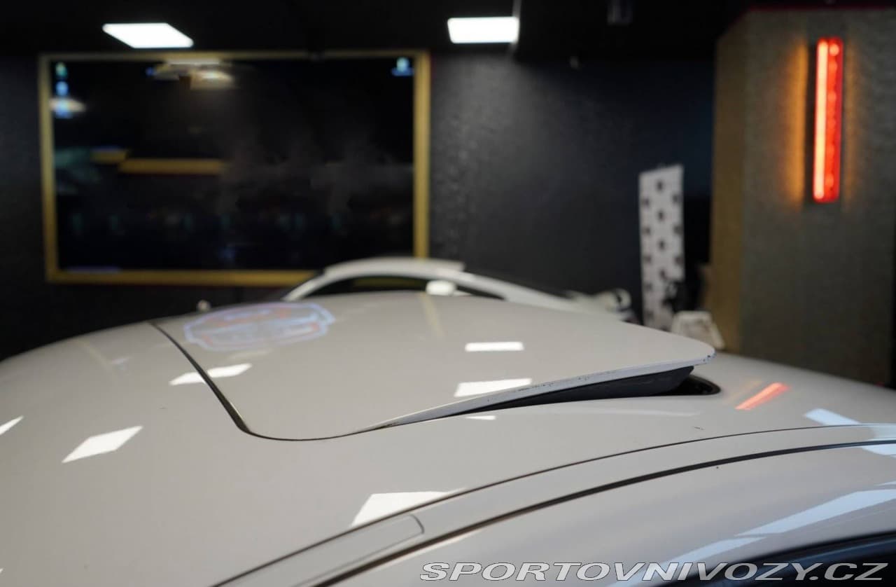 2007 Porsche 911 - 13