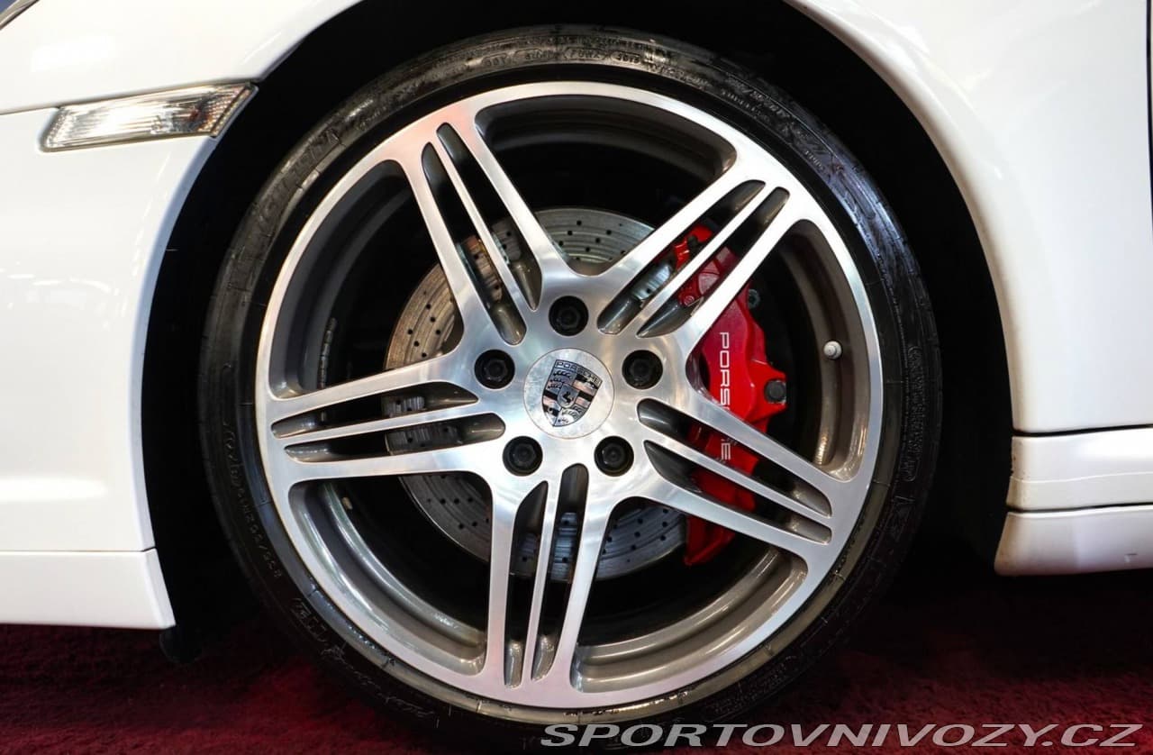 2007 Porsche 911 - 14