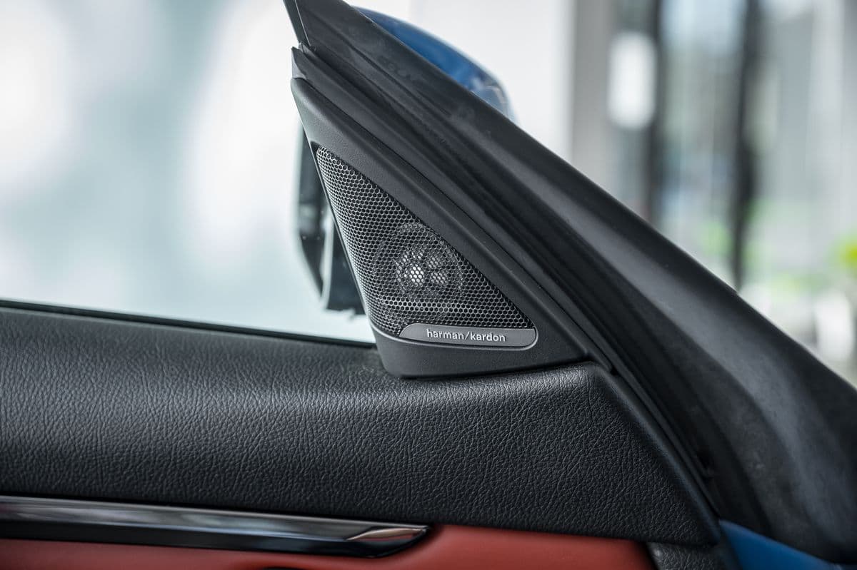 2015 BMW M4 - 12