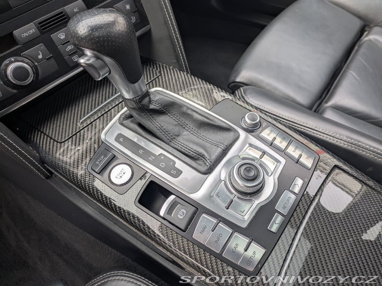 2010 Audi RS6 - 11