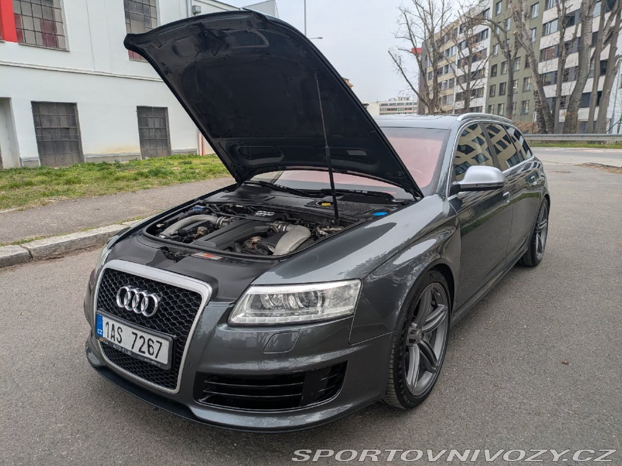 2010 Audi RS6 - 18