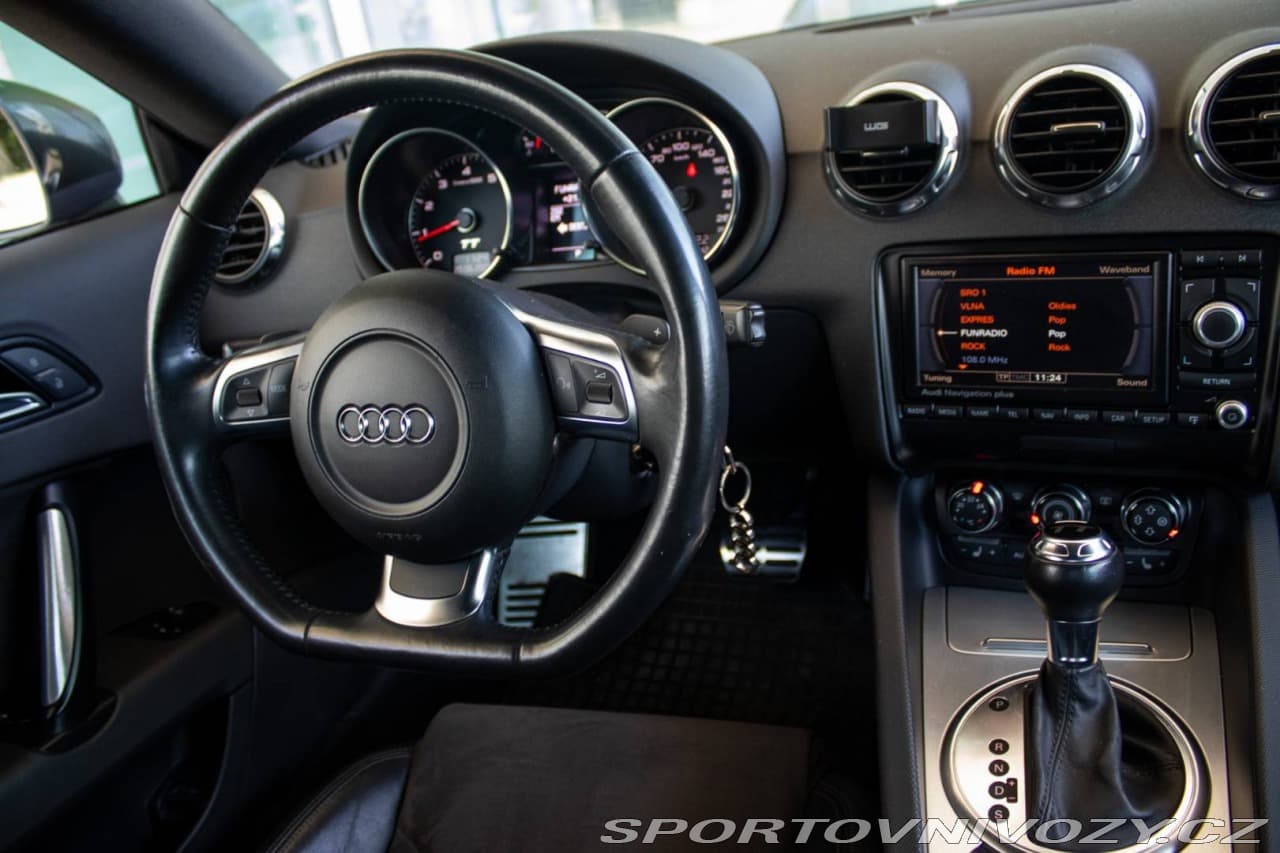2009 Audi TT - 37