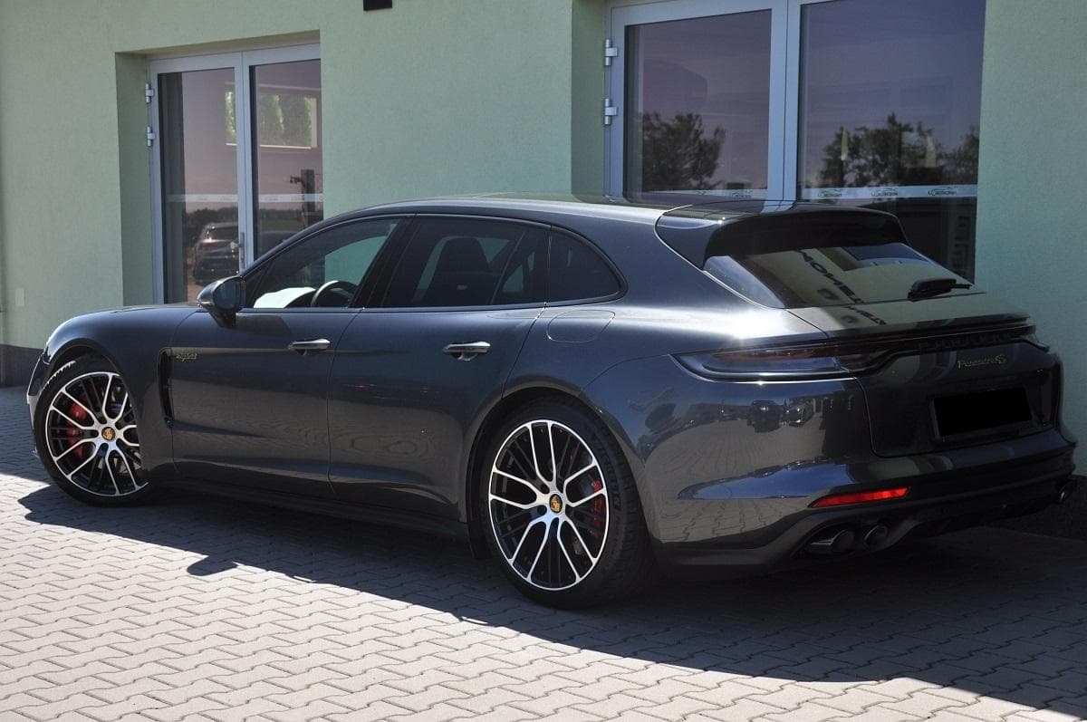 2022 Porsche PANAMERA - 3