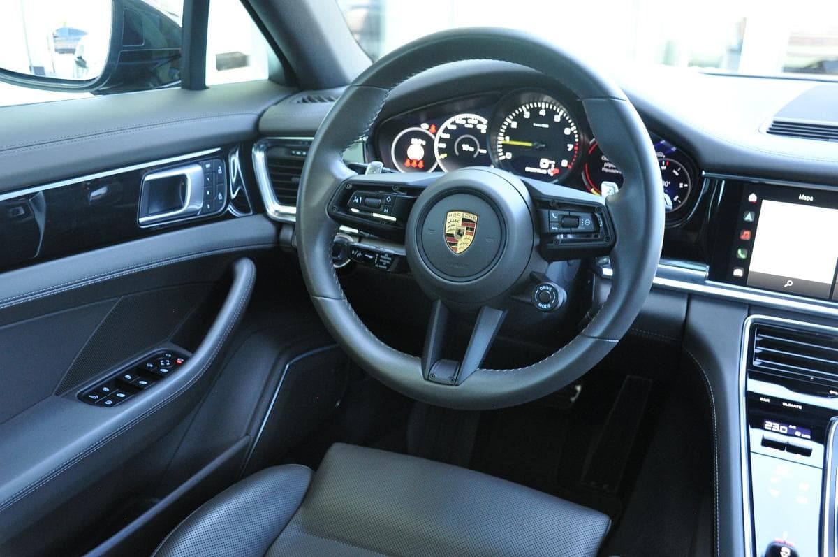 2022 Porsche PANAMERA - 6