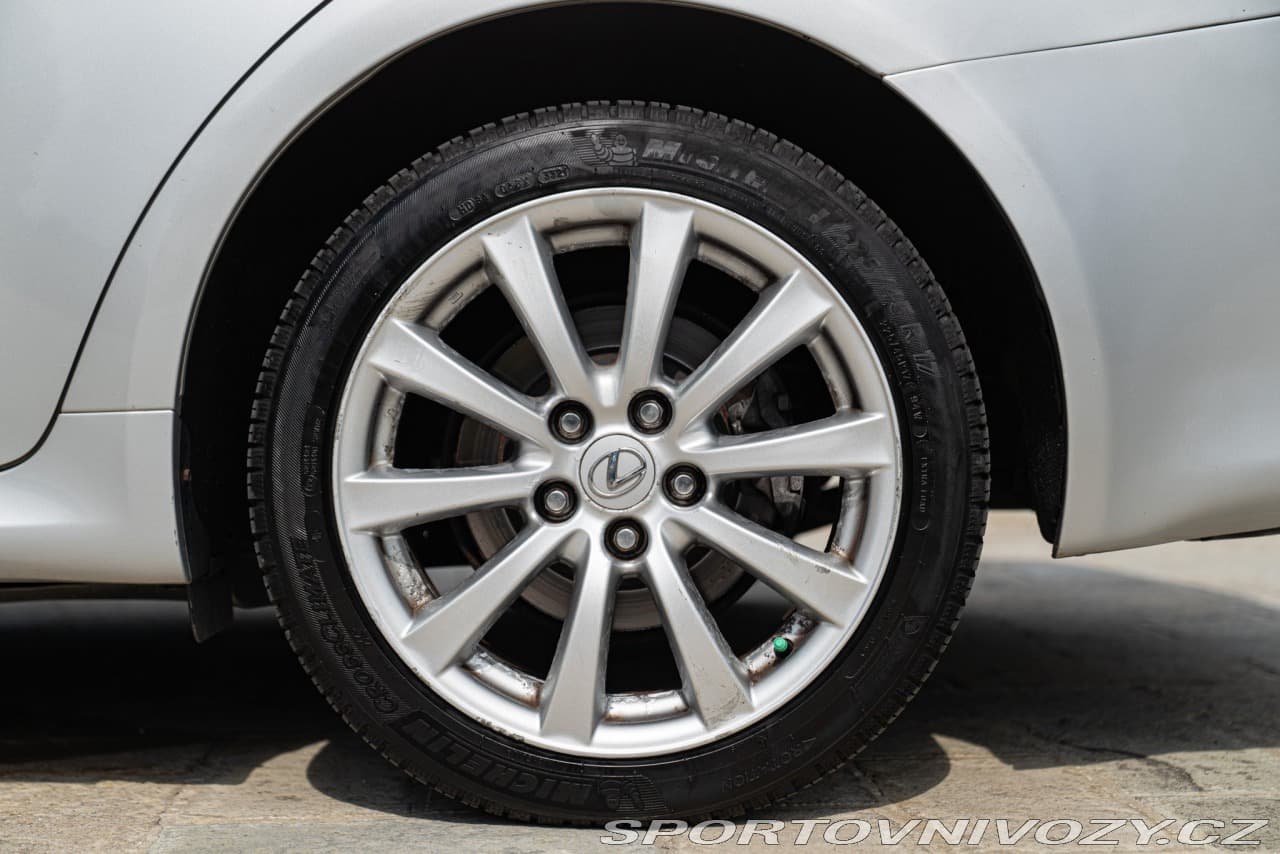 2006 Lexus IS - 16