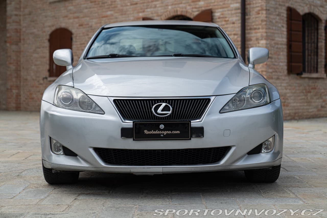 2006 Lexus IS - 3
