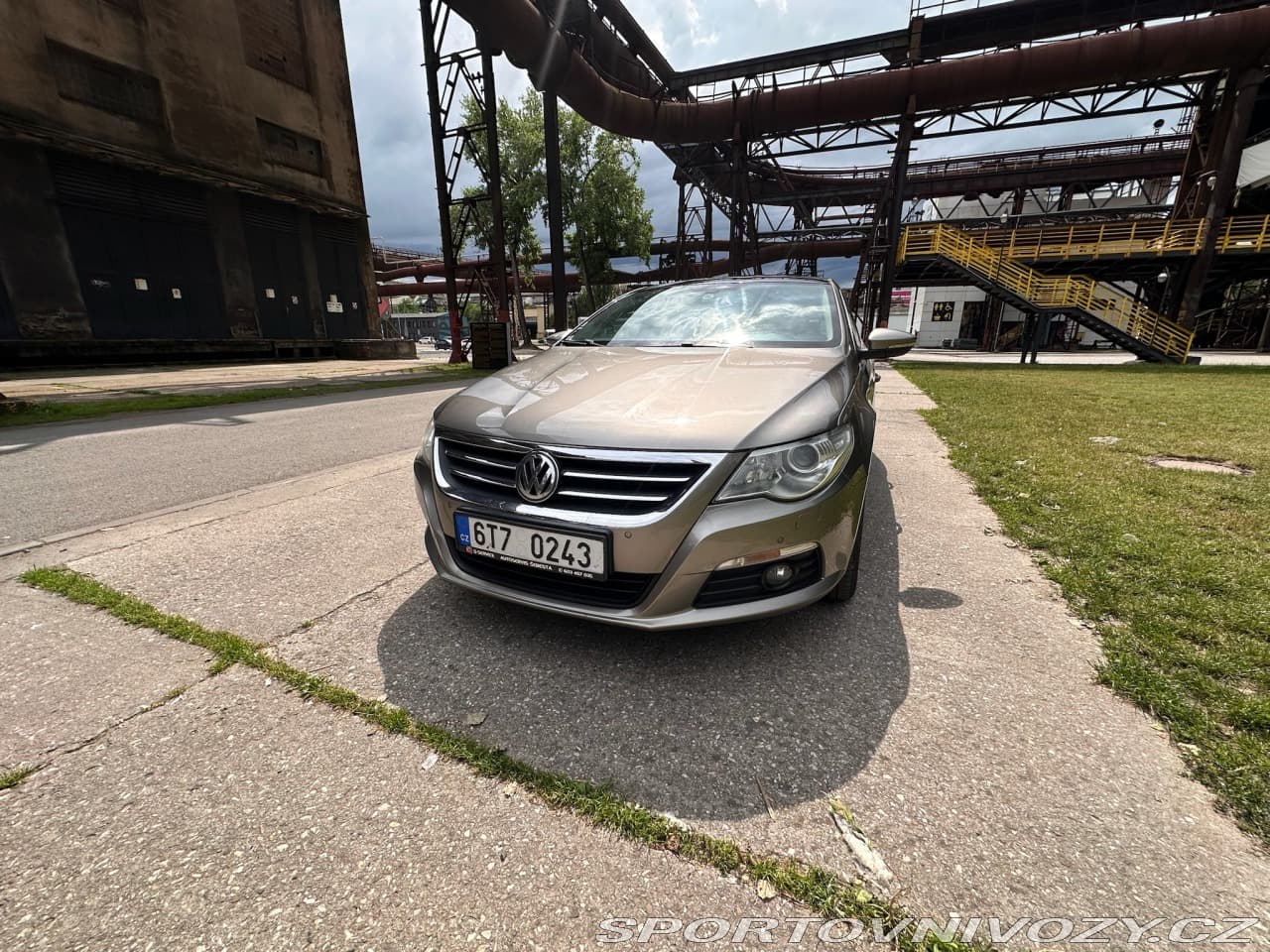 2009 Volkswagen PASSAT CC - 5