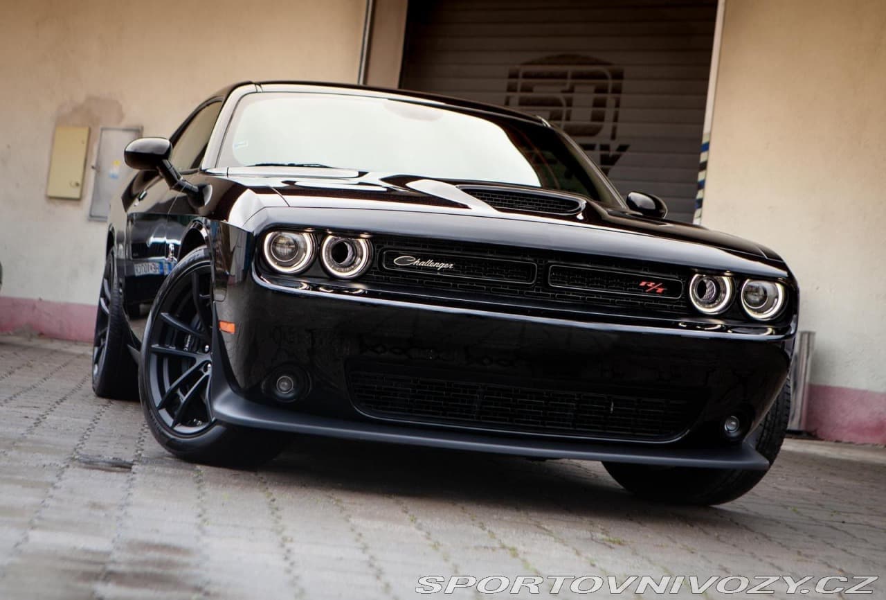 2020 Dodge CHALLENGER - 5