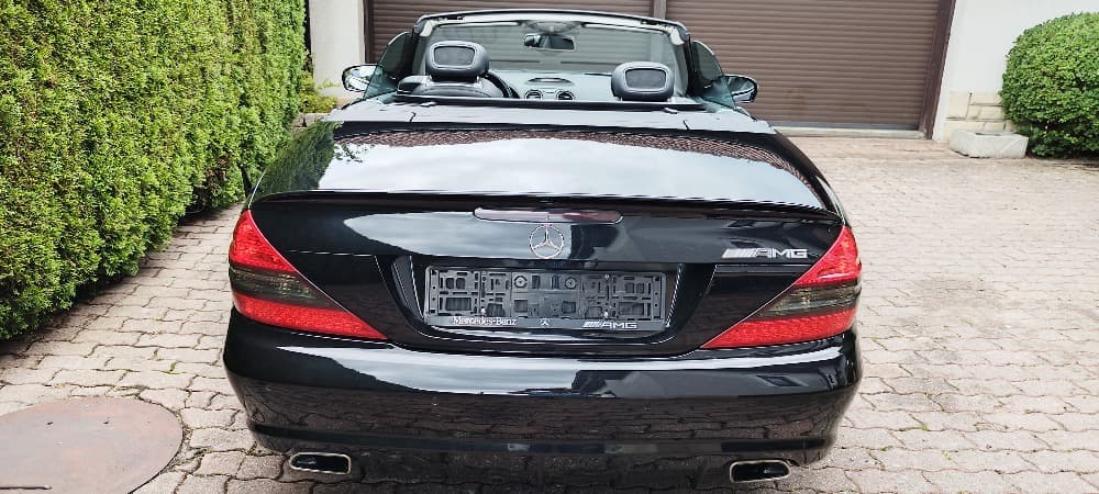 2010 Mercedes-Benz SL - 3