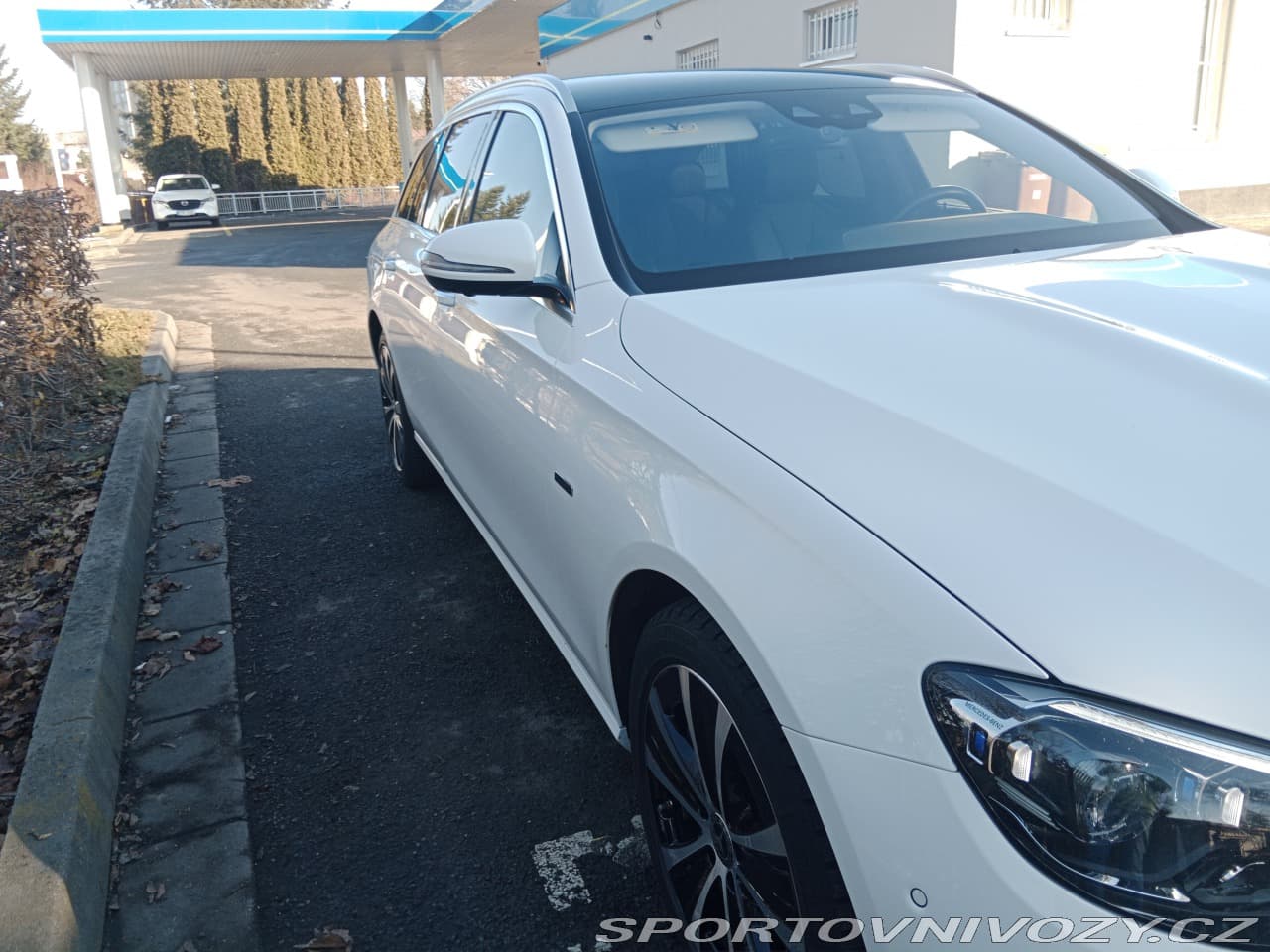 2020 Mercedes-Benz E-CLASS - 12
