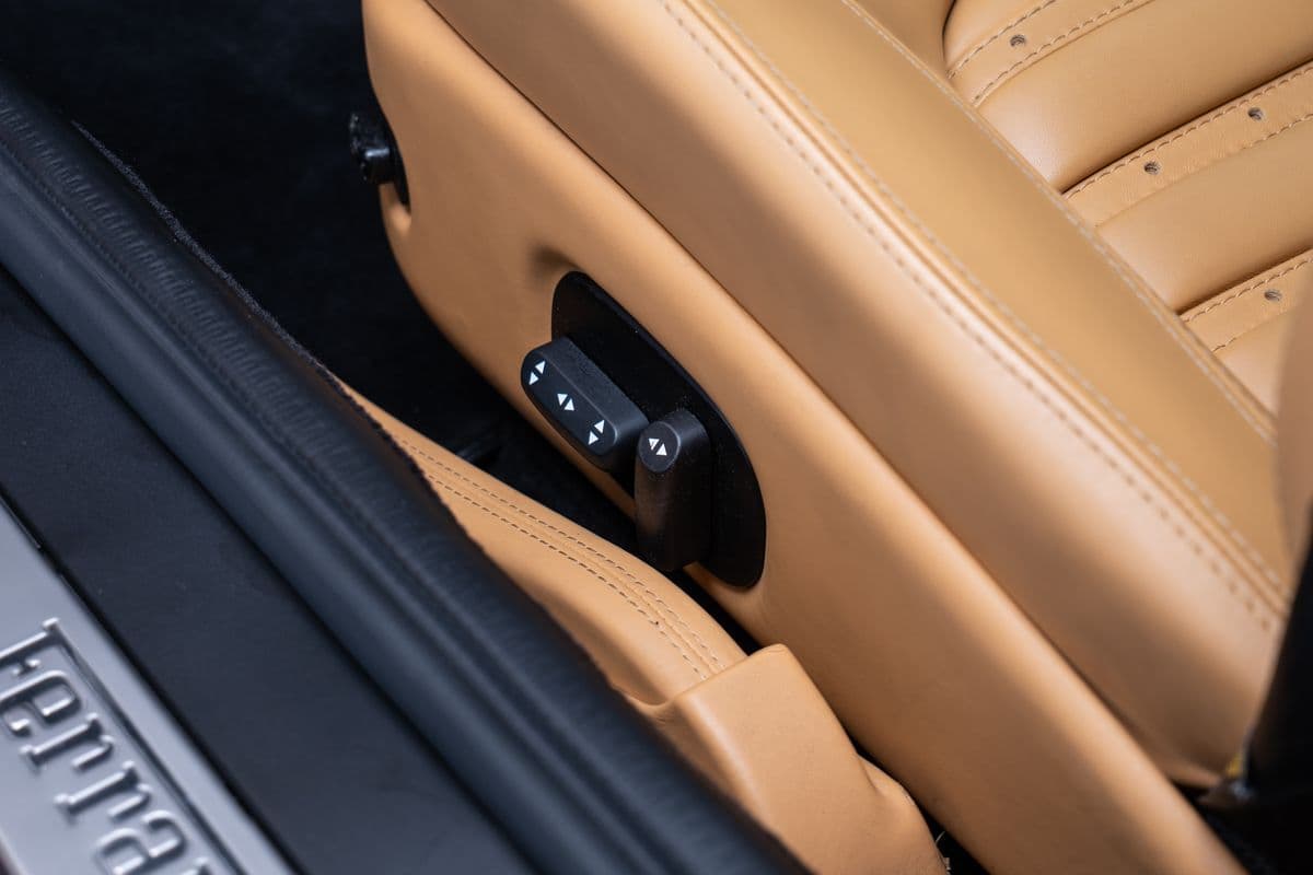 2003 Ferrari 456 - 10