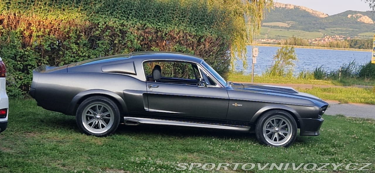 1968 Ford MUSTANG