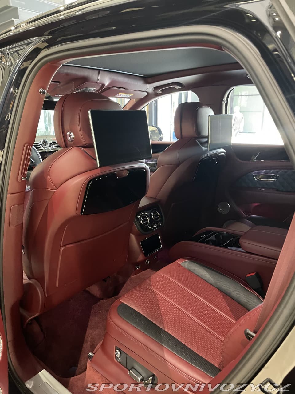 2023 Bentley BENTAYGA - 5