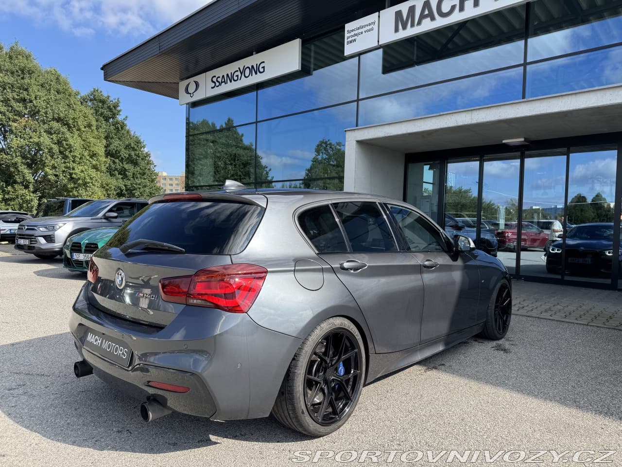 2019 BMW 1-Series - 16
