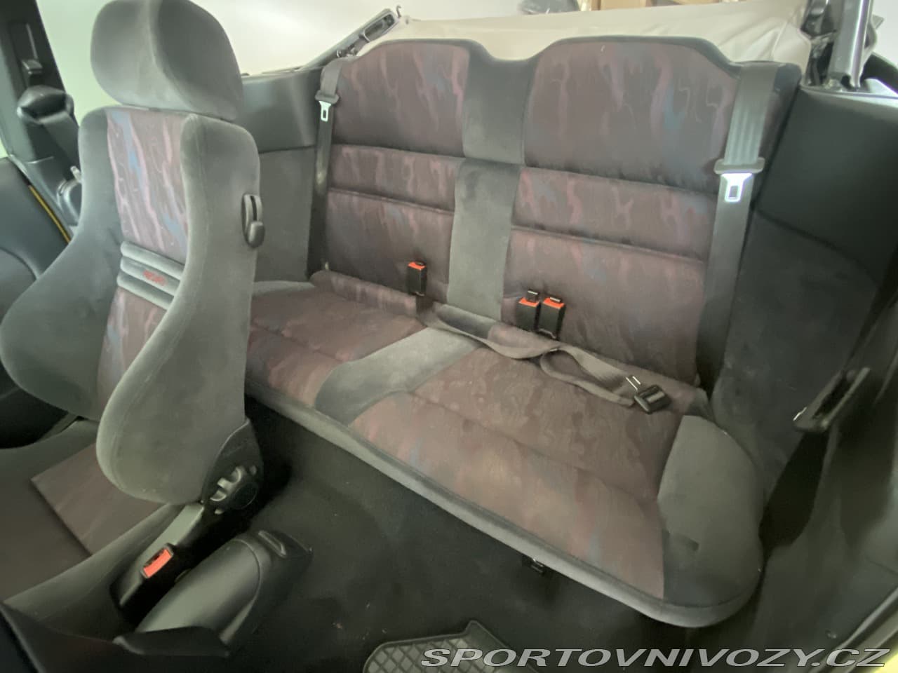 1995 Ford ESCORT - 15