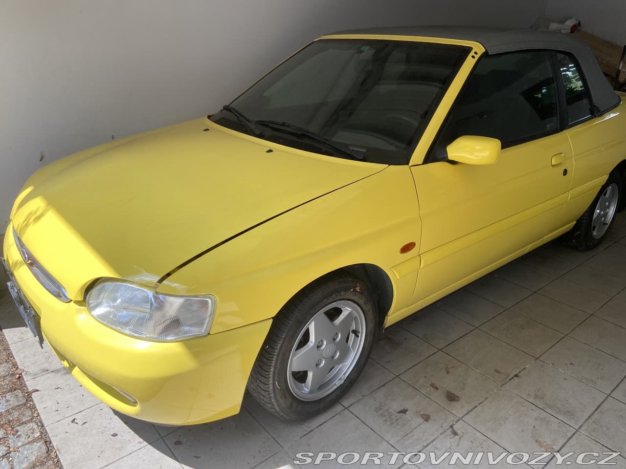 1995 Ford ESCORT - 3