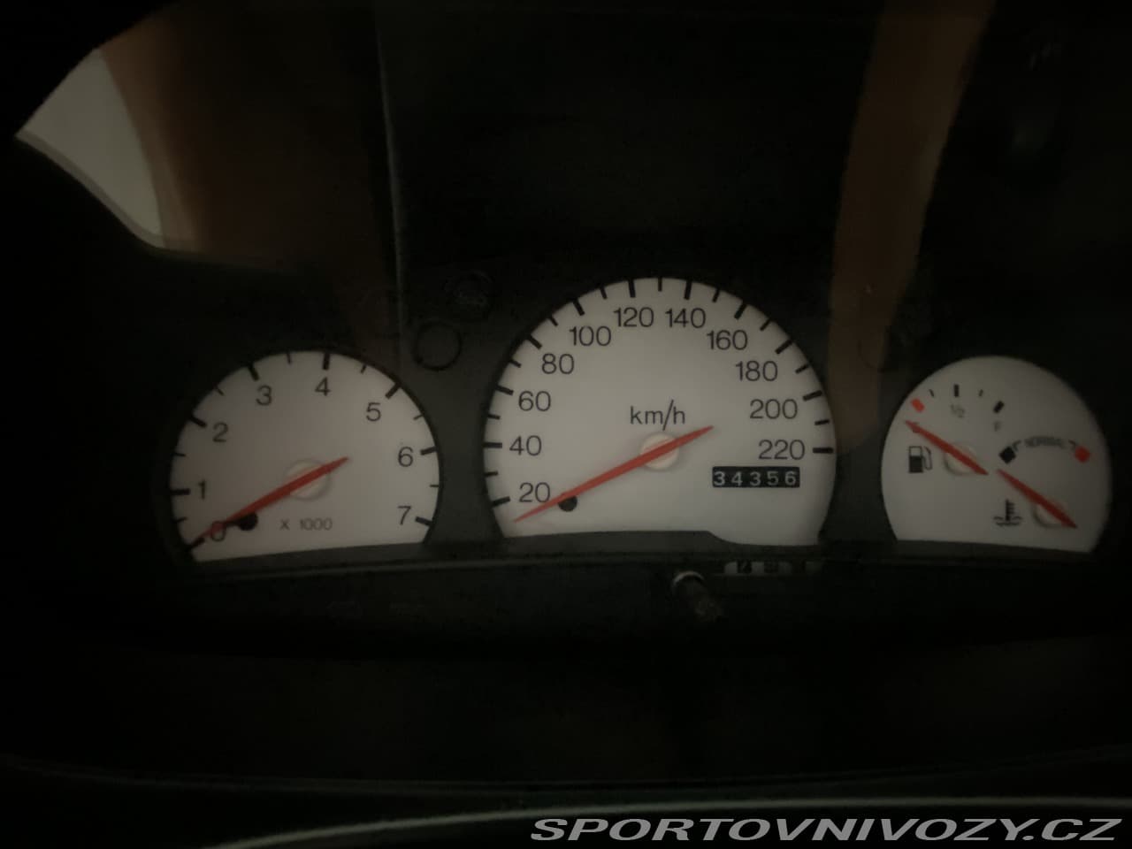 1995 Ford ESCORT - 8