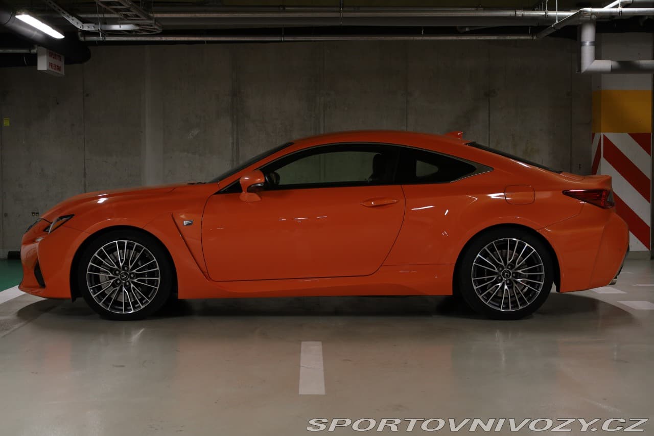 2015 Lexus RC - 11