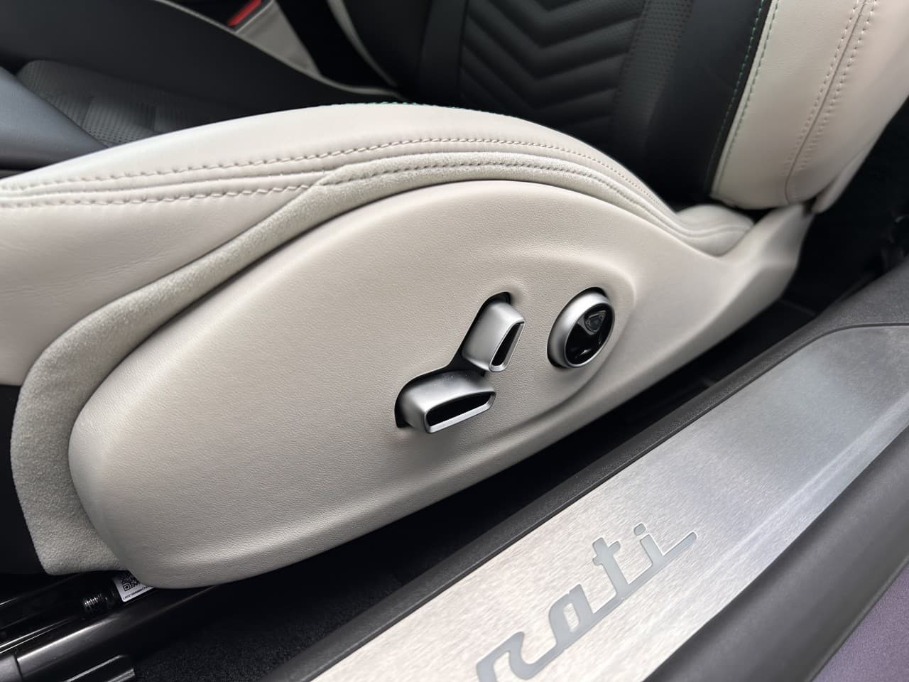 2023 Maserati OSTATNÍ - 15