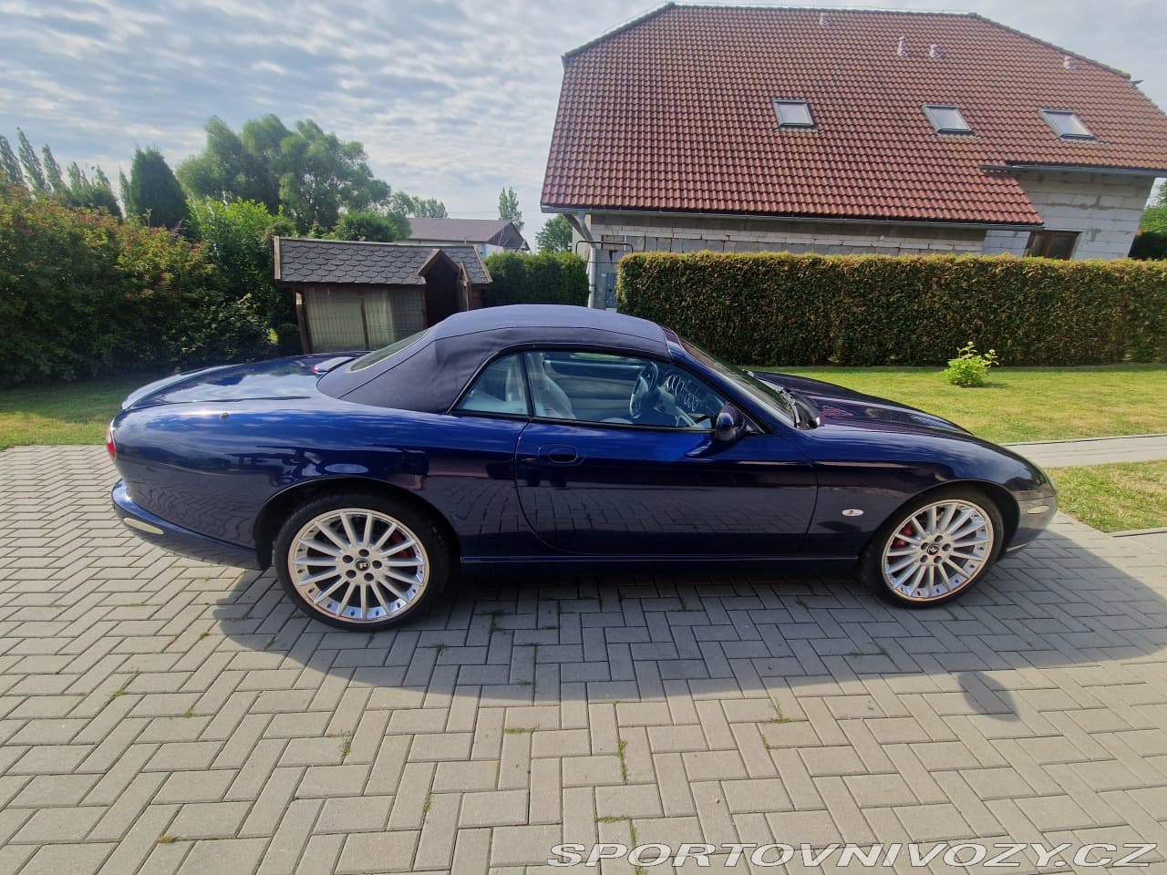 2004 Jaguar XK - 7