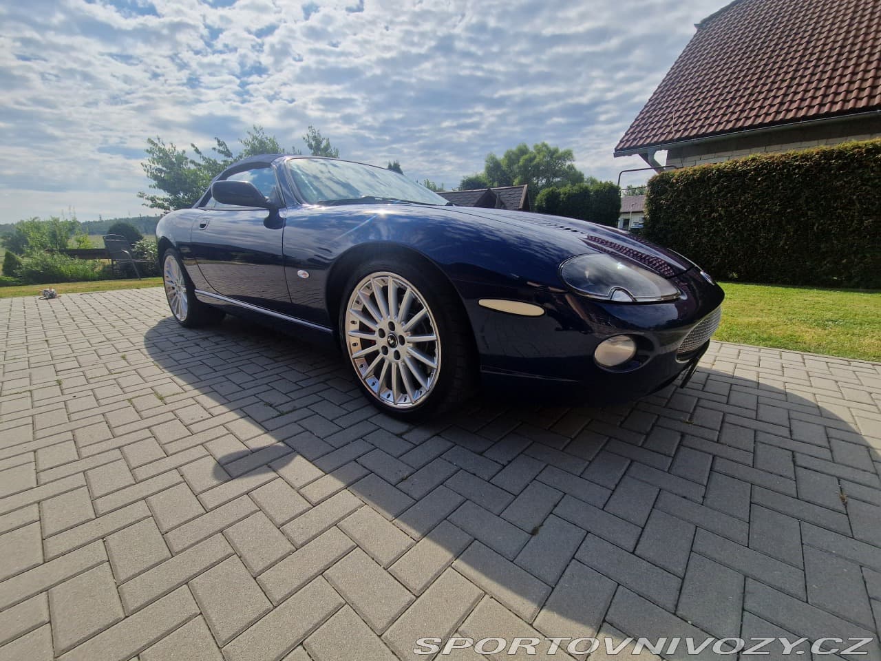 2004 Jaguar XK - 9