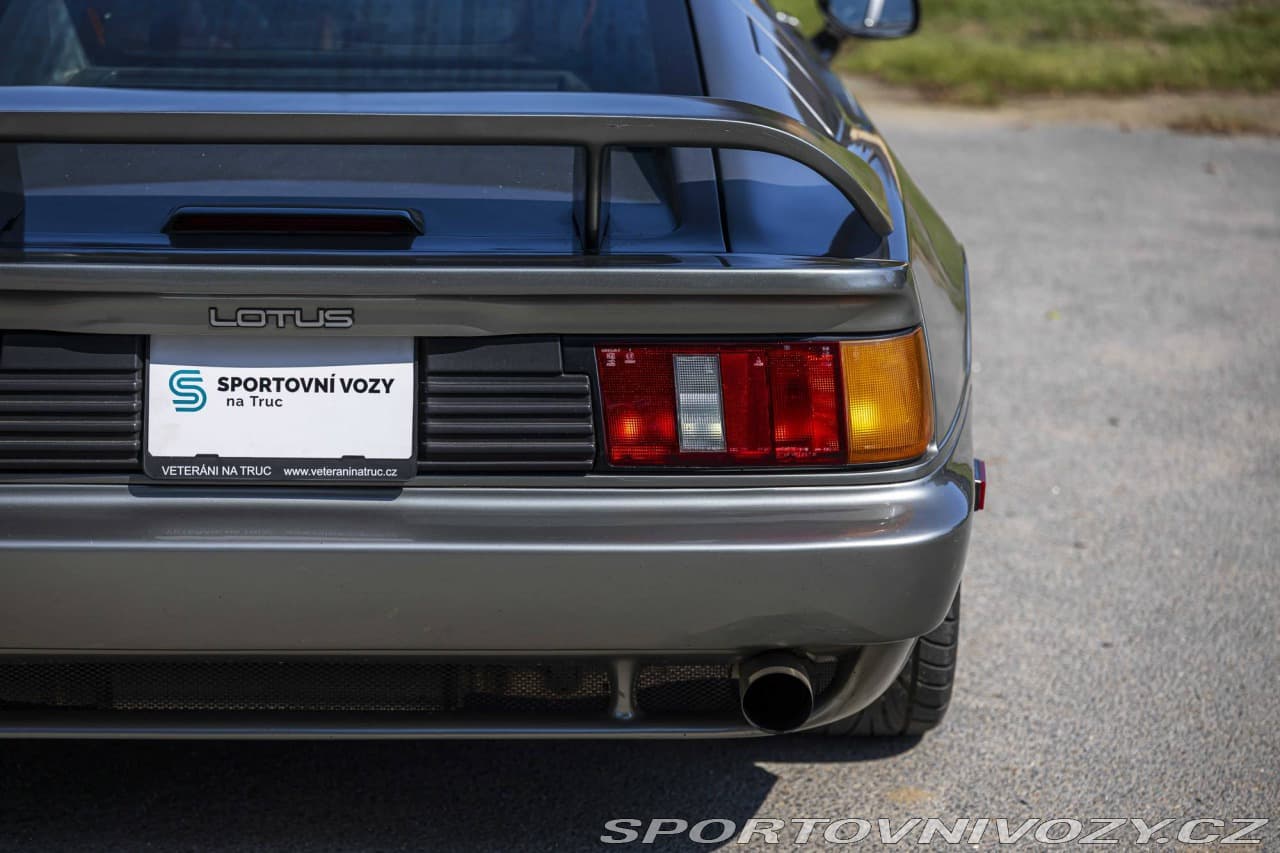 1991 Lotus Esprit - 52
