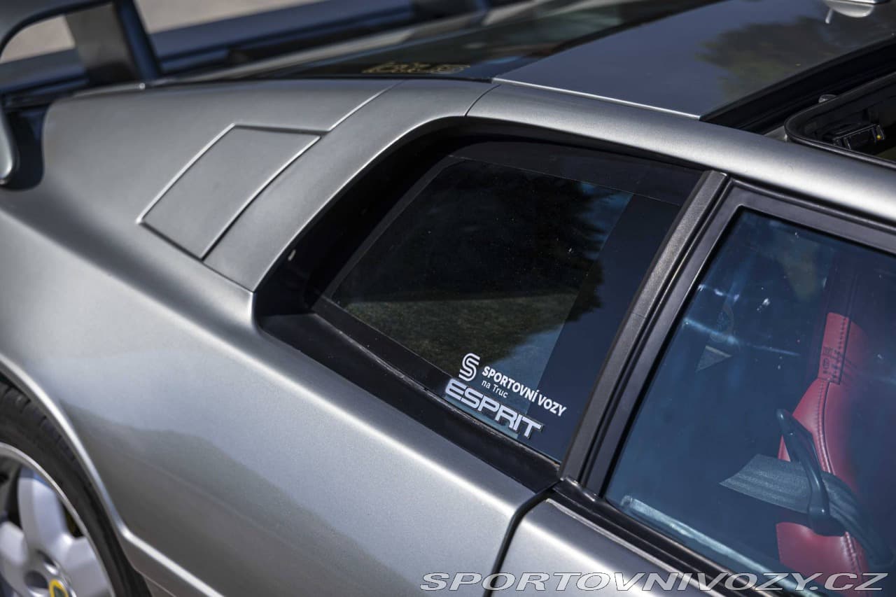 1991 Lotus Esprit - 58