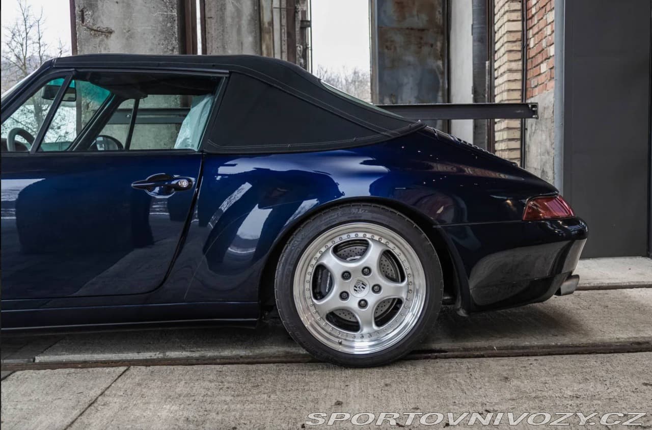 1994 Porsche CARRERA - 13