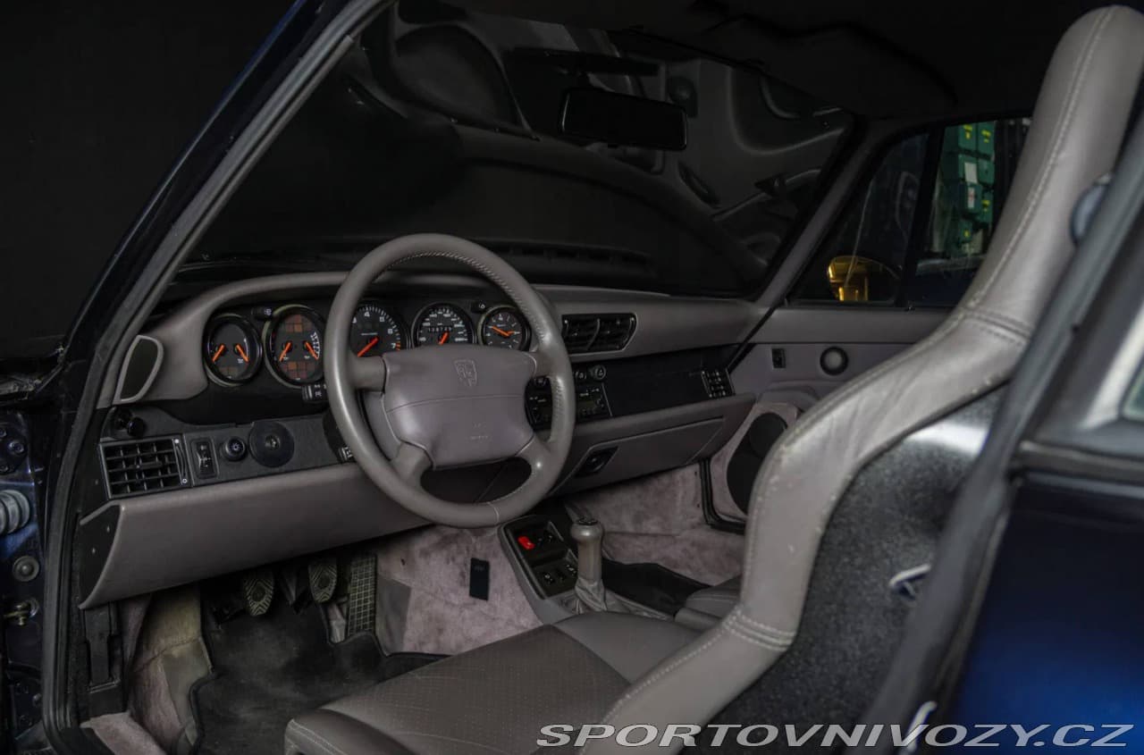 1995 Porsche CARRERA - 9