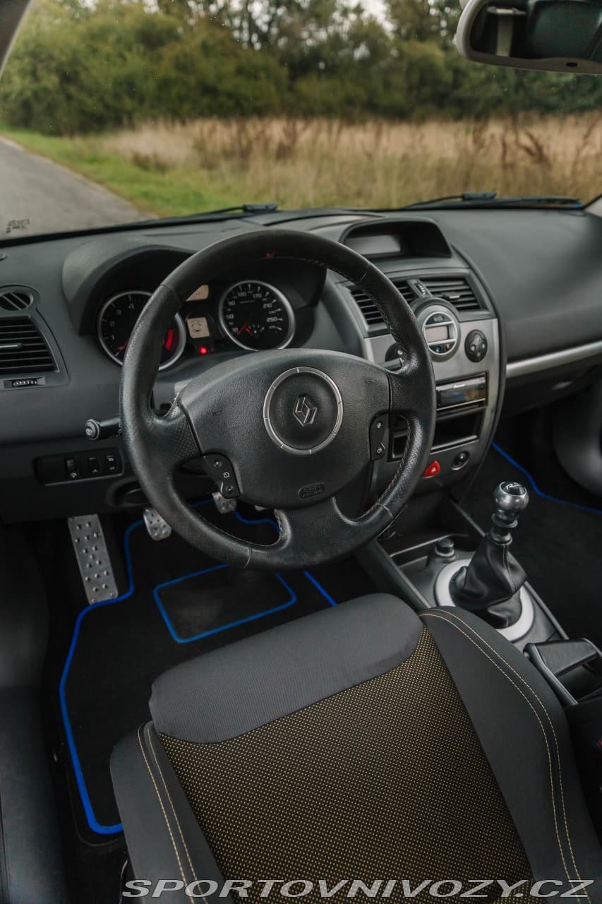 2007 Renault MEGANE - 10